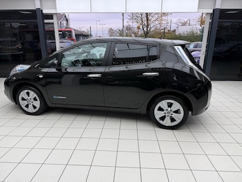 Used Nissan Leaf 2016 for sale - 77642380: Photo