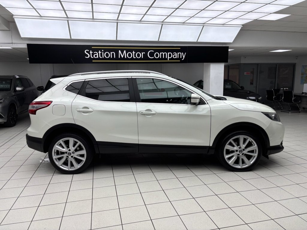 Used Nissan Qashqai 2015 for sale - 77370113: Photo 17