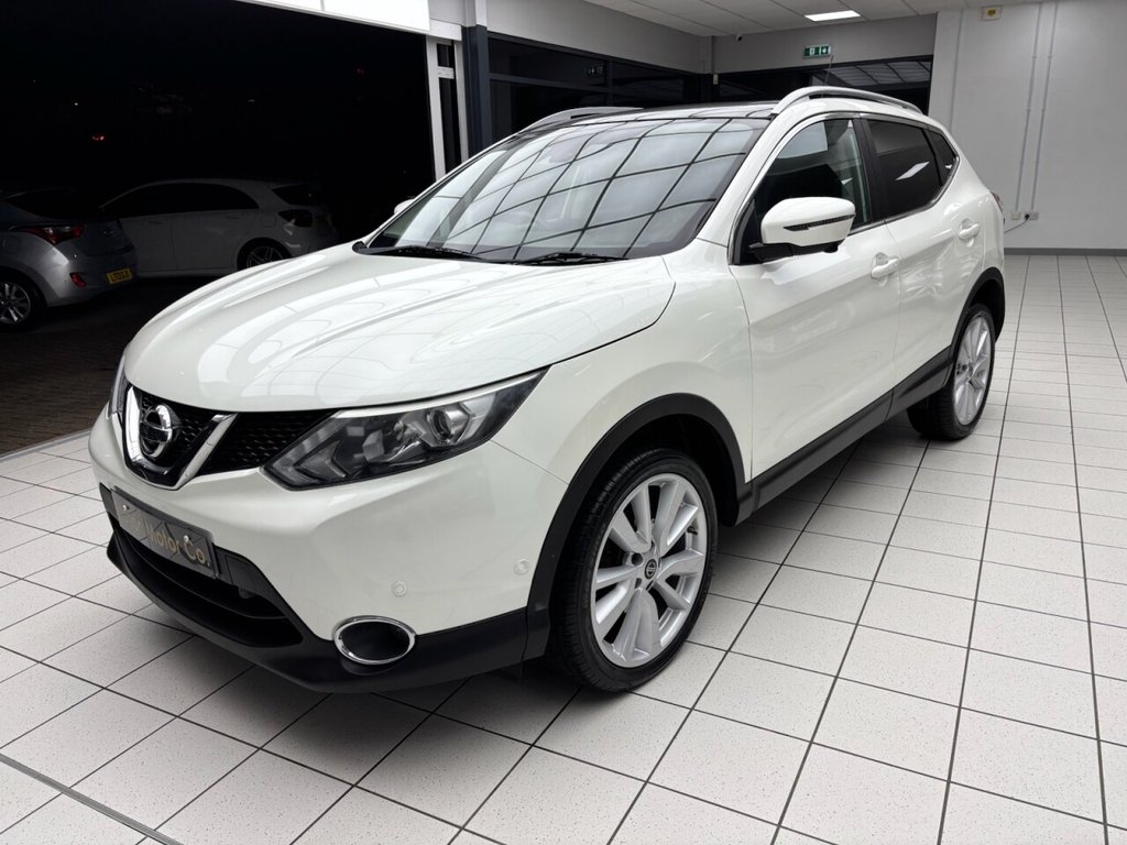 Used Nissan Qashqai 2015 for sale - 77370113: Photo 9