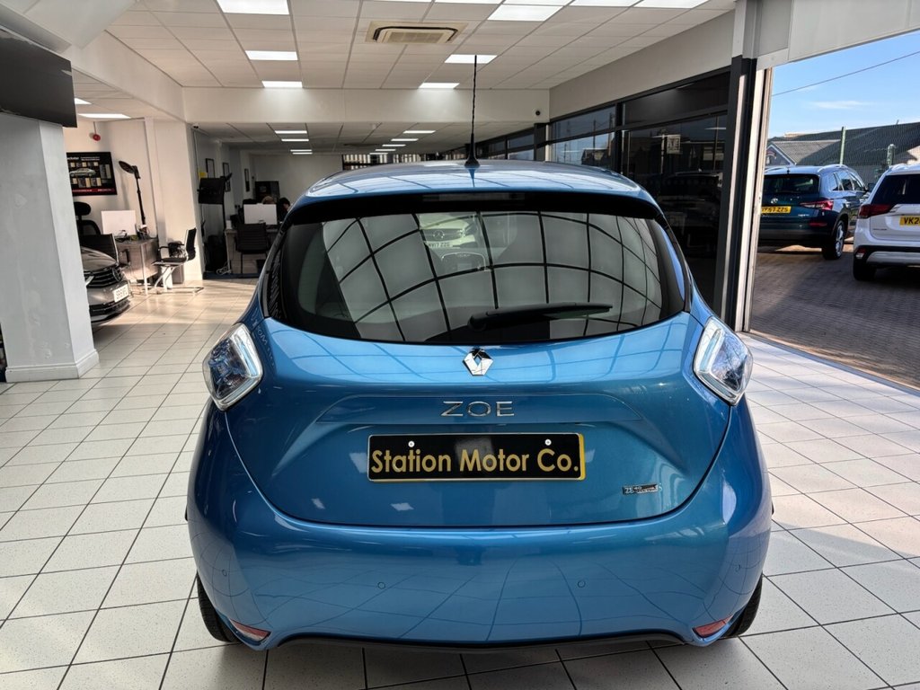 Used Renault Zoe 2019 for sale - 76867943: Photo 11