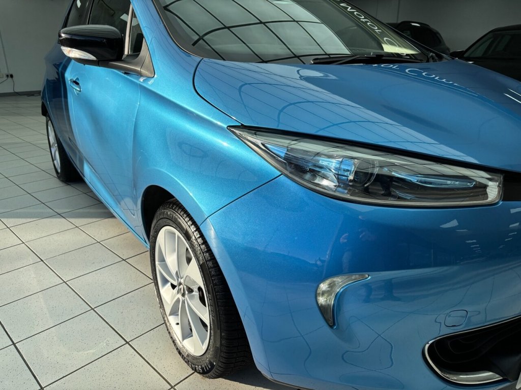Used Renault Zoe 2019 for sale - 76867943: Photo 15