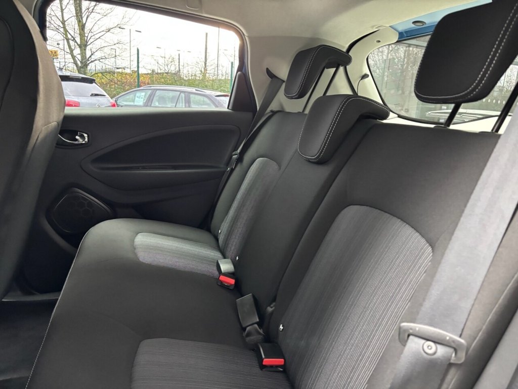 Used Renault Zoe 2019 for sale - 76867943: Photo 38