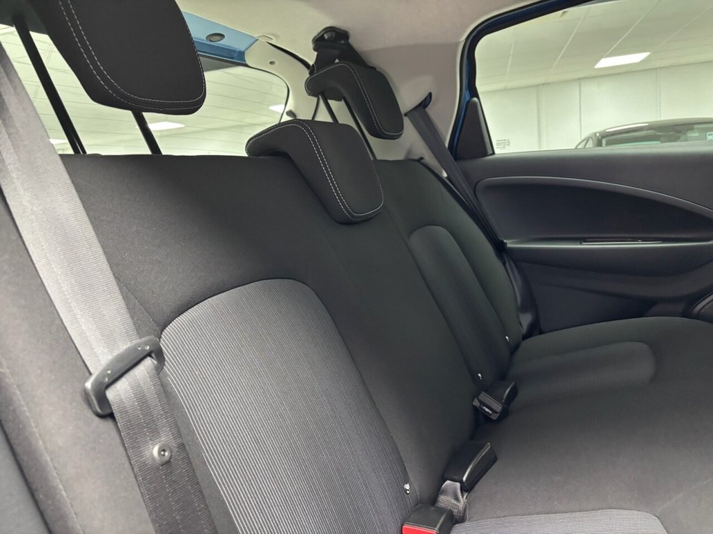 Used Renault Zoe 2019 for sale - 76867943: Photo 42