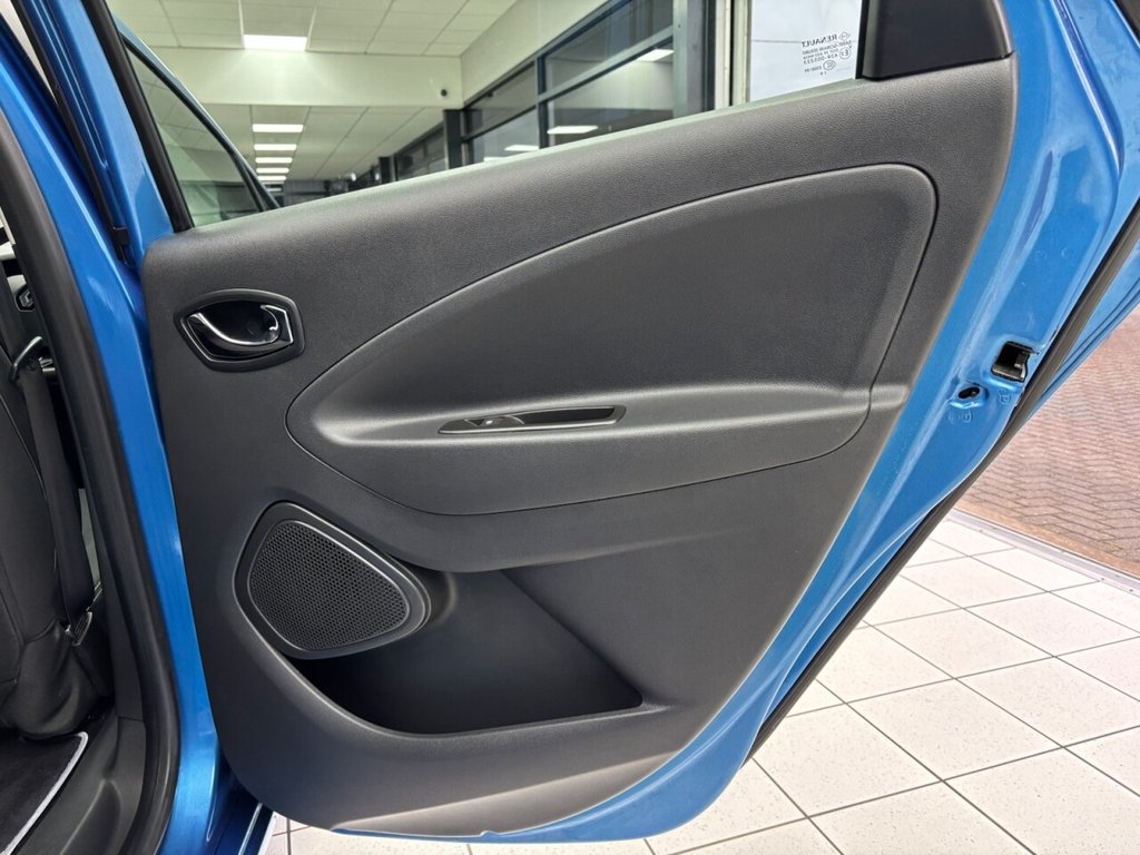 Used Renault Zoe 2019 for sale - 76867943: Photo 44