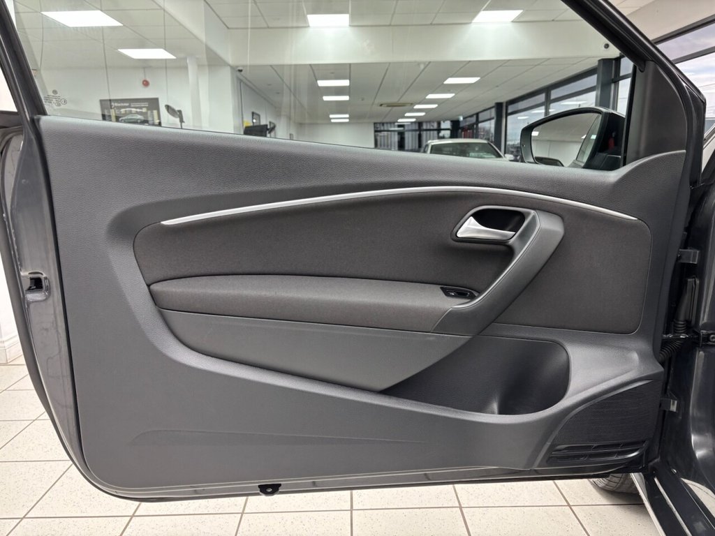 Used Volkswagen Polo 2016 for sale - 76841636: Photo 34