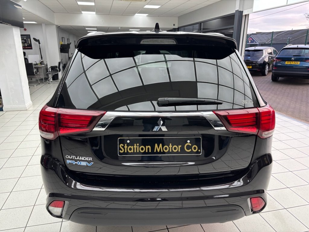 Used Mitsubishi Outlander 2020 for sale - 77422091: Photo 11