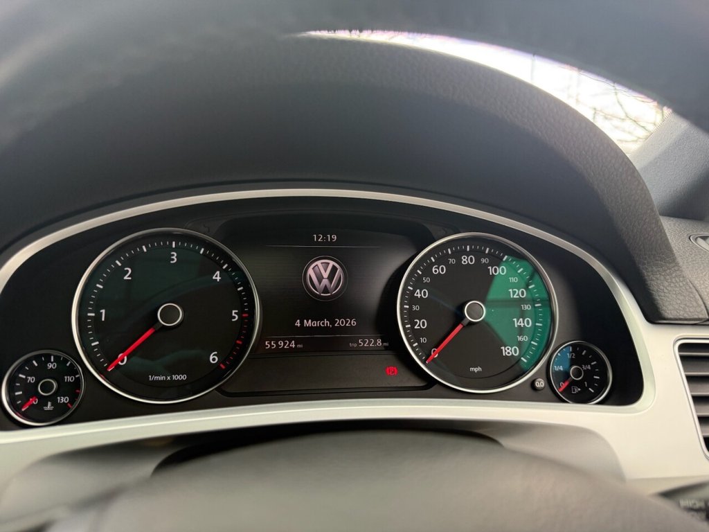 Used Volkswagen Touareg 2017 for sale - 77734753: Photo 33