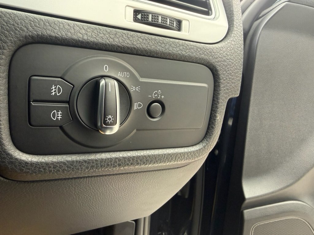 Used Volkswagen Touareg 2017 for sale - 77734753: Photo 38