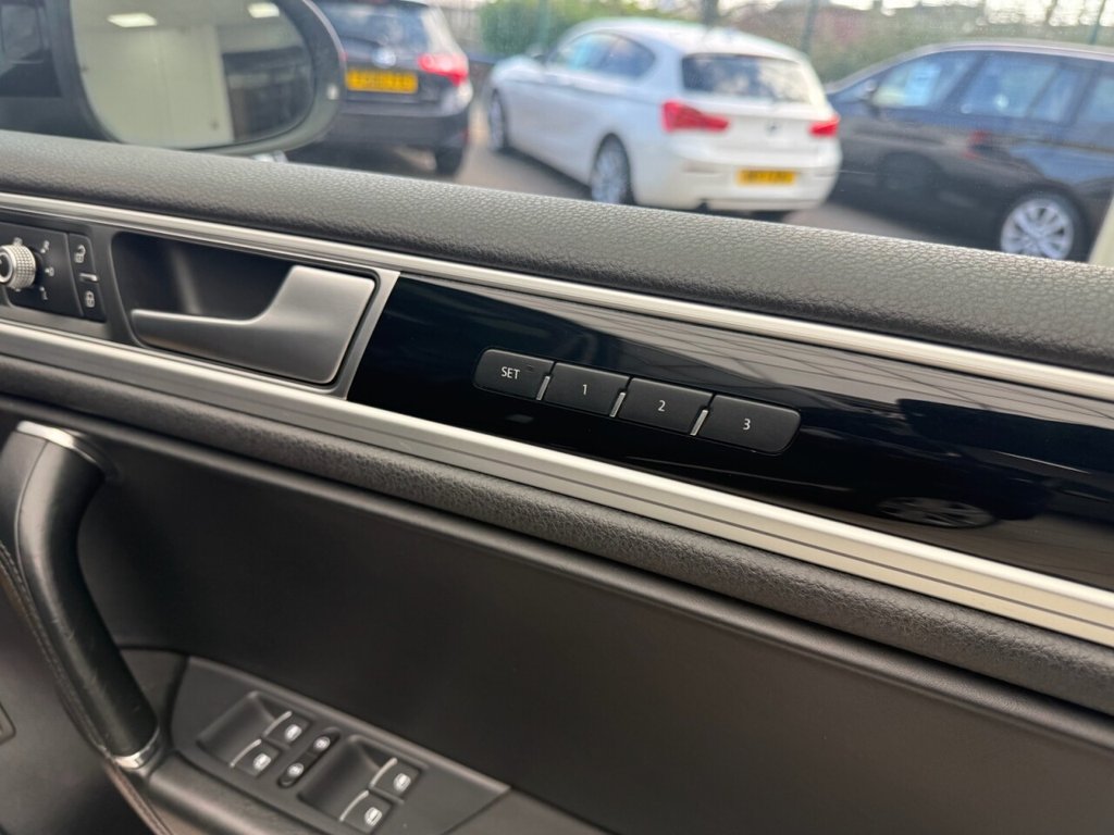 Used Volkswagen Touareg 2017 for sale - 77734753: Photo 44