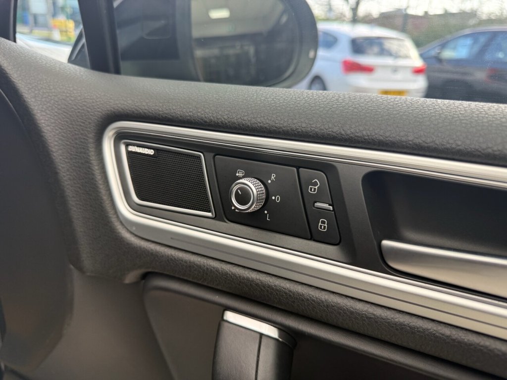 Used Volkswagen Touareg 2017 for sale - 77734753: Photo 46