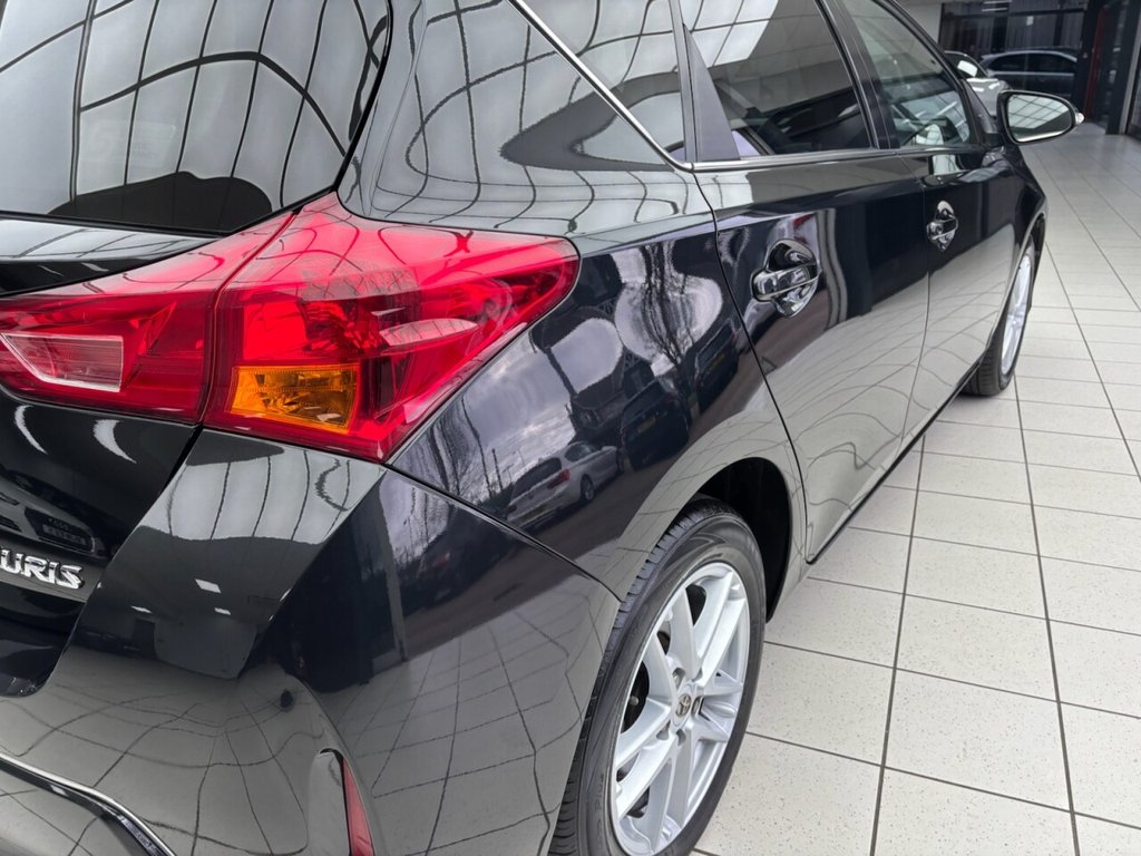 Used Toyota Auris 2014 for sale - 77720250: Photo 17