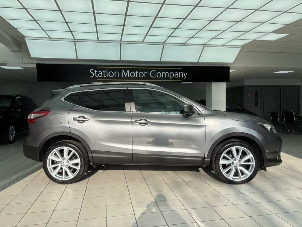 Used Nissan Qashqai 2015 for sale - 77765266: Photo 14