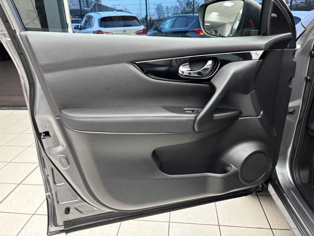 Used Nissan Qashqai 2015 for sale - 77765266: Photo 34