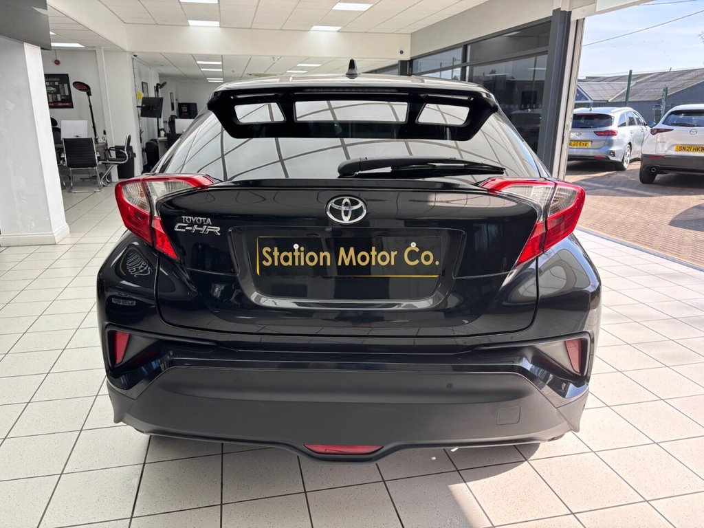 Used Toyota C-HR 2017 for sale - 78167387: Photo 10