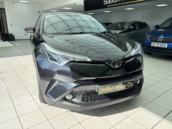 Used Toyota C-HR 2017 for sale - 78167387: Photo