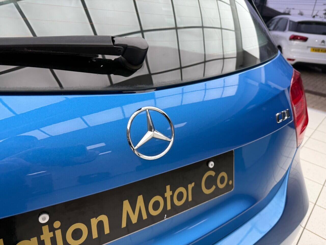 Used Mercedes-Benz A-Class 2013 for sale - 76612983: Photo 17