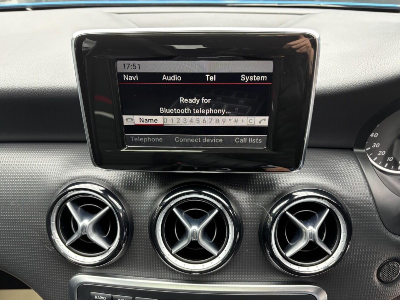 Used Mercedes-Benz A-Class 2013 for sale - 76612983: Photo 34