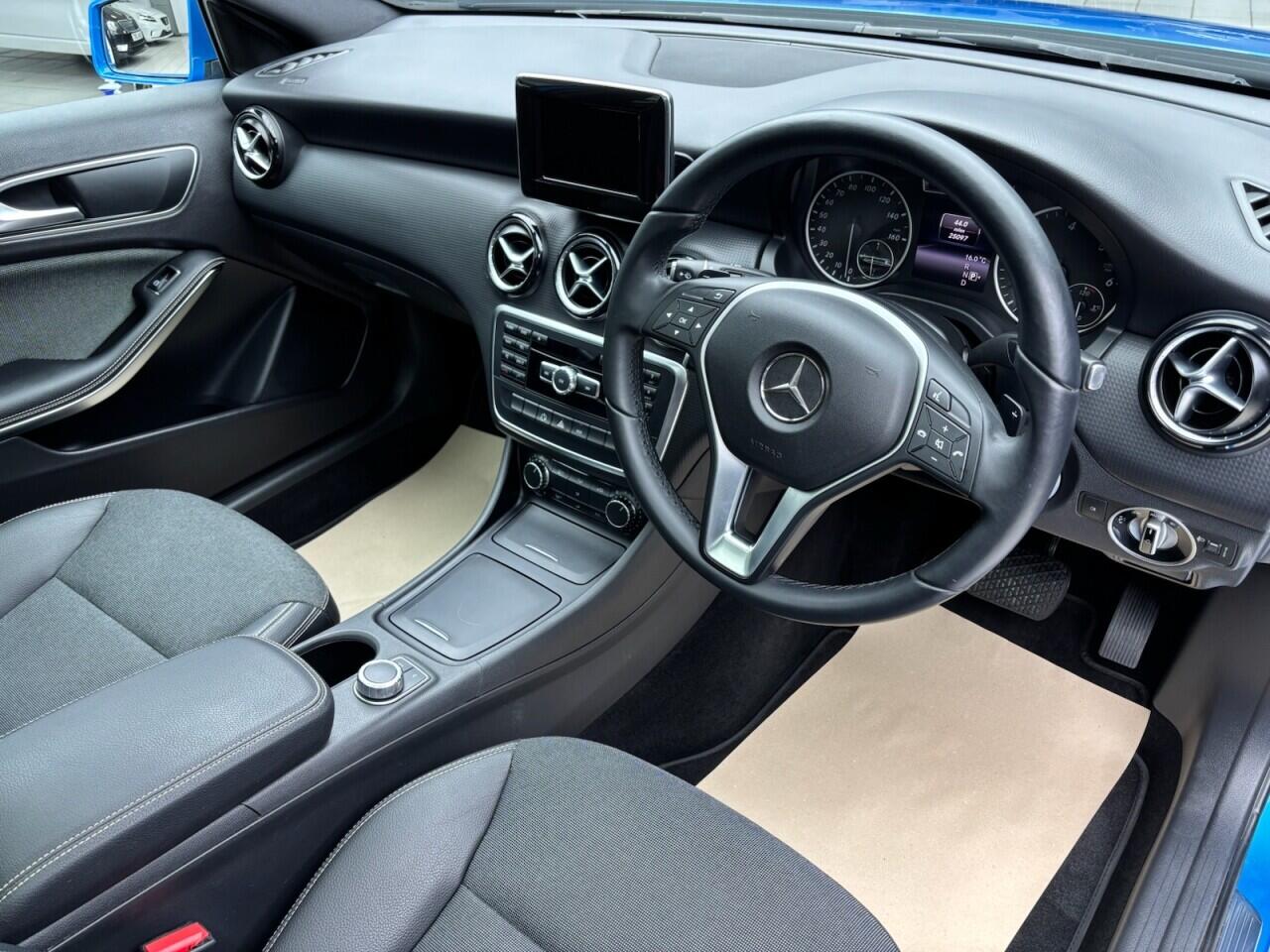 Used Mercedes-Benz A-Class 2013 for sale - 76612983: Photo 42