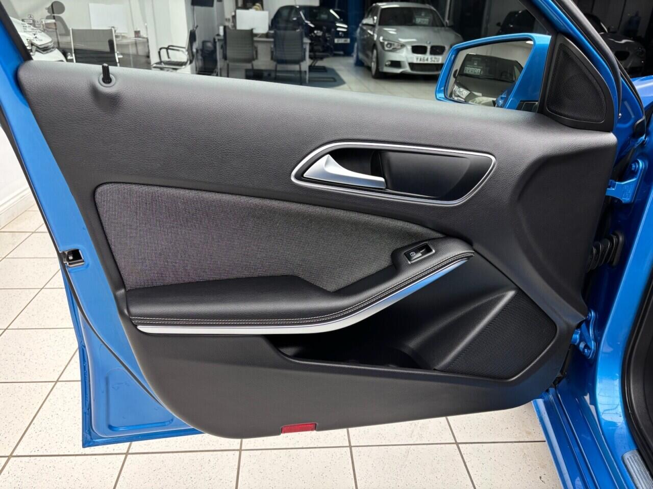 Used Mercedes-Benz A-Class 2013 for sale - 76612983: Photo 46