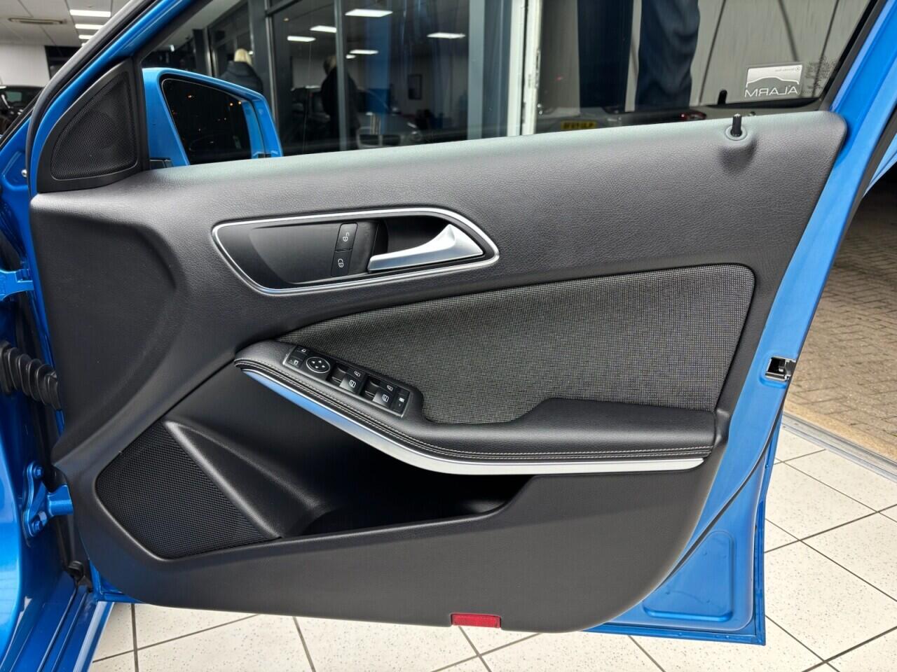 Used Mercedes-Benz A-Class 2013 for sale - 76612983: Photo 50