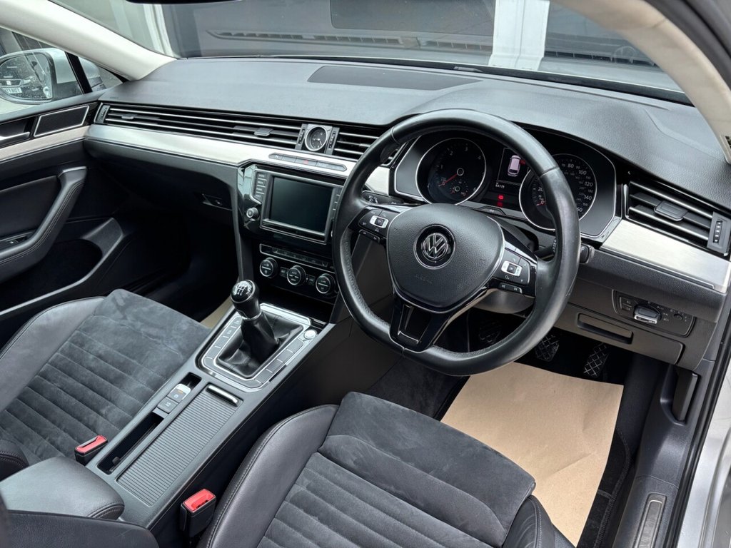 Used Volkswagen Passat 2016 for sale - 76820729: Photo 30