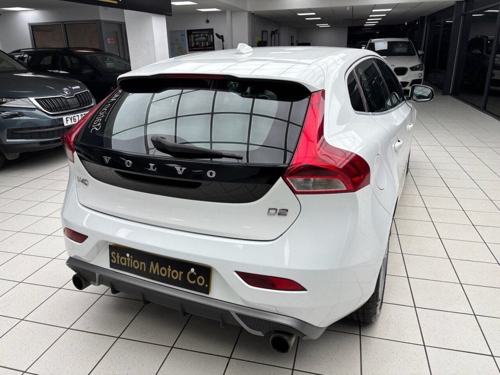 Used Volvo V40 2014 for sale - 77621737: Photo 14