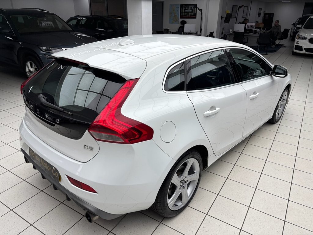 Used Volvo V40 2014 for sale - 77621737: Photo 21