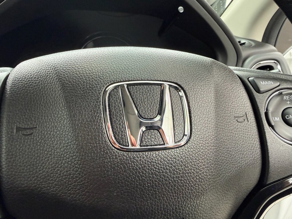 Used Honda HR-V 2017 for sale - 76962531: Photo 26