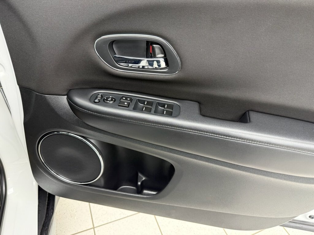 Used Honda HR-V 2017 for sale - 76962531: Photo 33