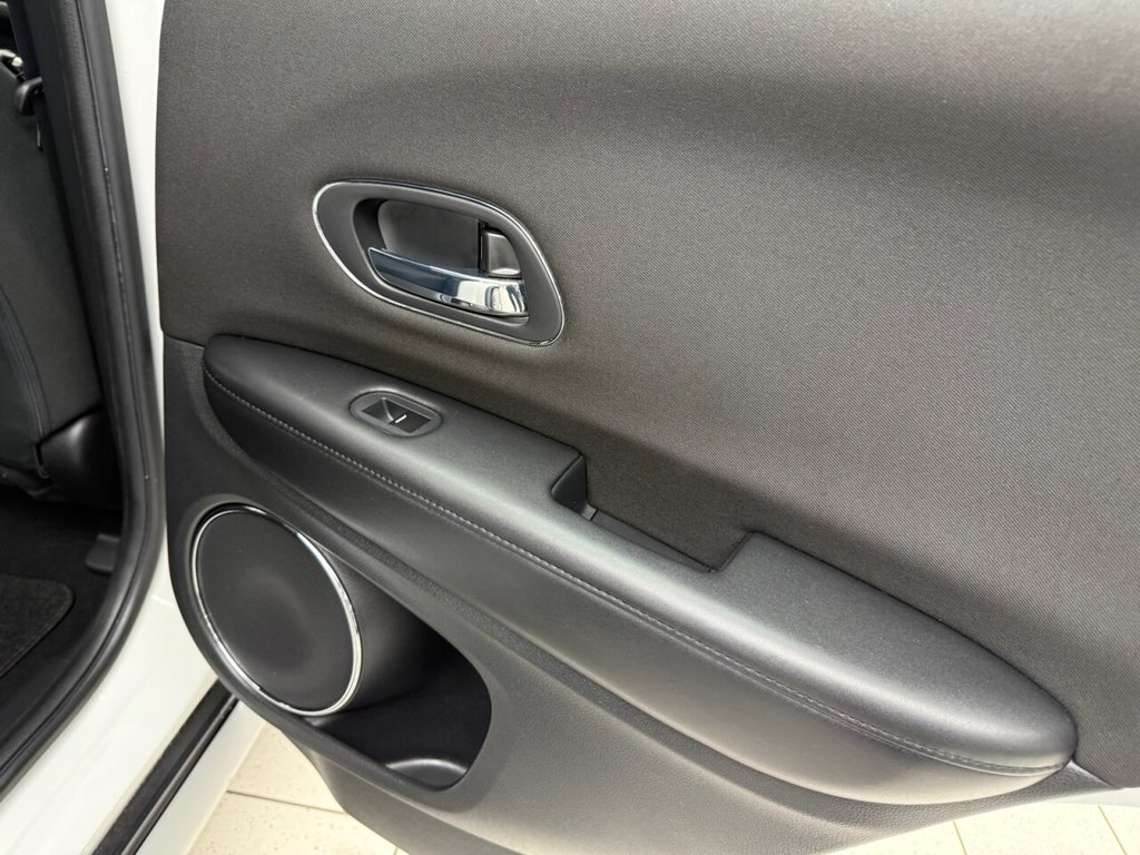 Used Honda HR-V 2017 for sale - 76962531: Photo 37