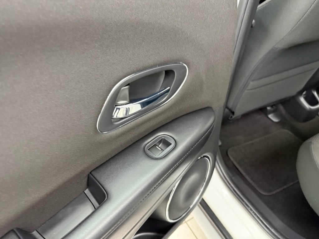 Used Honda HR-V 2017 for sale - 76962531: Photo 43