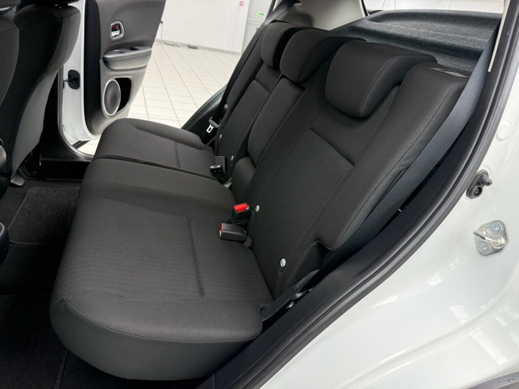 Used Honda HR-V 2017 for sale - 76962531: Photo 44