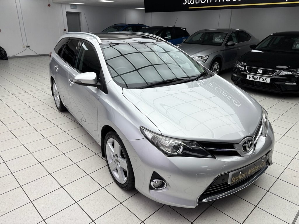Used Toyota Auris 2014 for sale - 77250670: Photo 24
