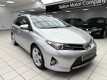 Used Toyota Auris 2014 for sale - 77250670: Photo