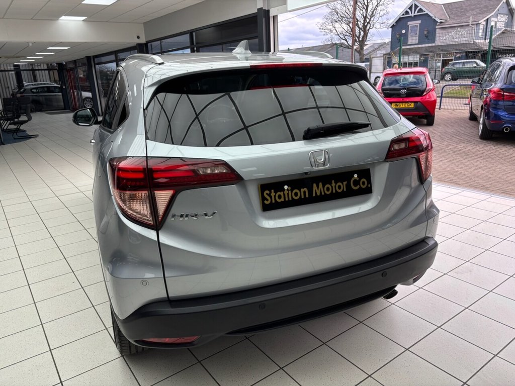 Used Honda HR-V 2018 for sale - 77821499: Photo 9