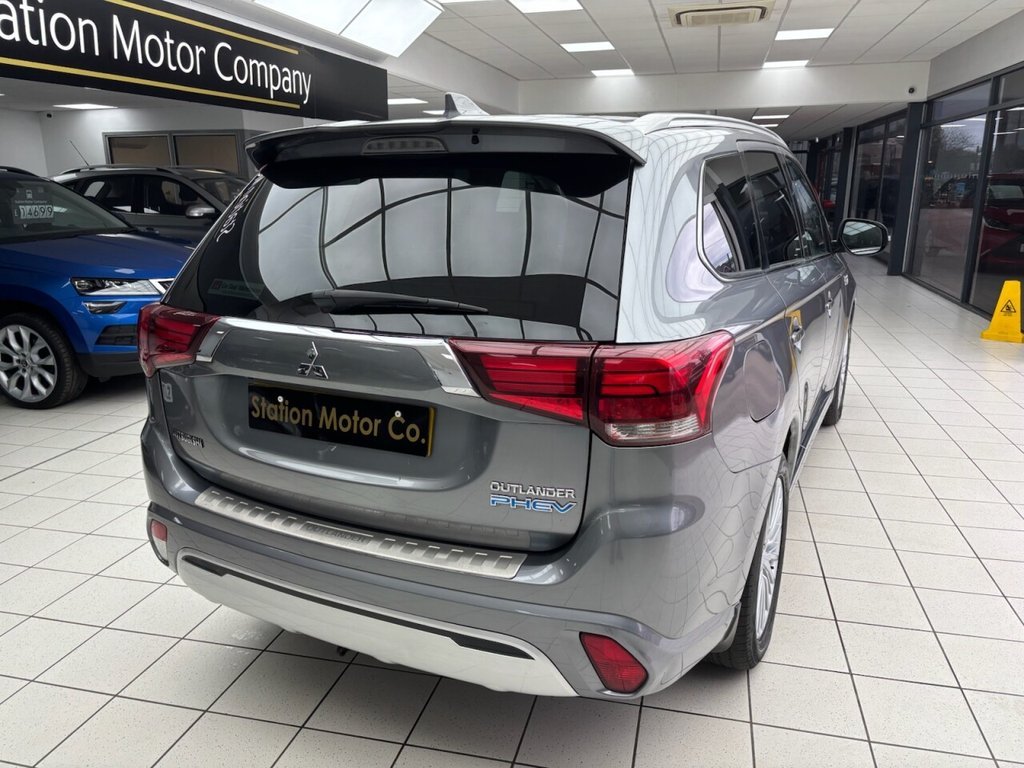 Used Mitsubishi Outlander 2018 for sale - 78181279: Photo 12