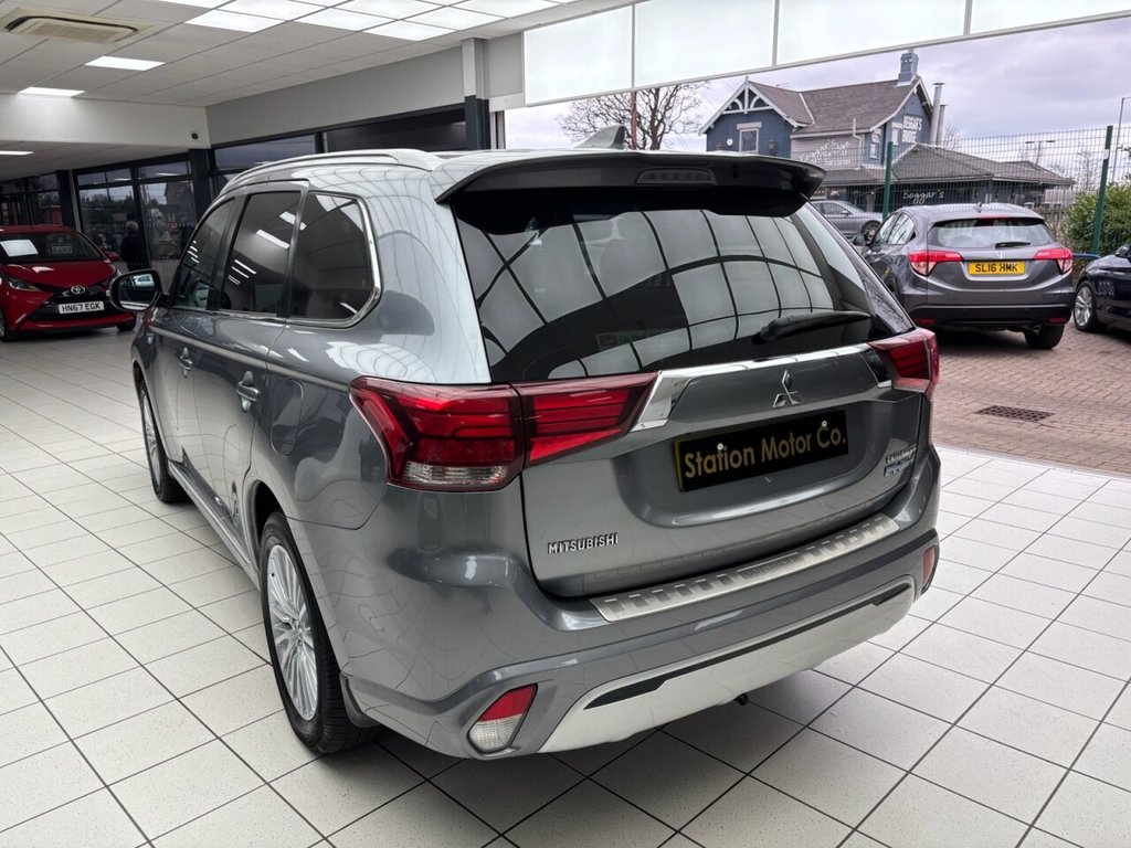 Used Mitsubishi Outlander 2018 for sale - 78181279: Photo 9