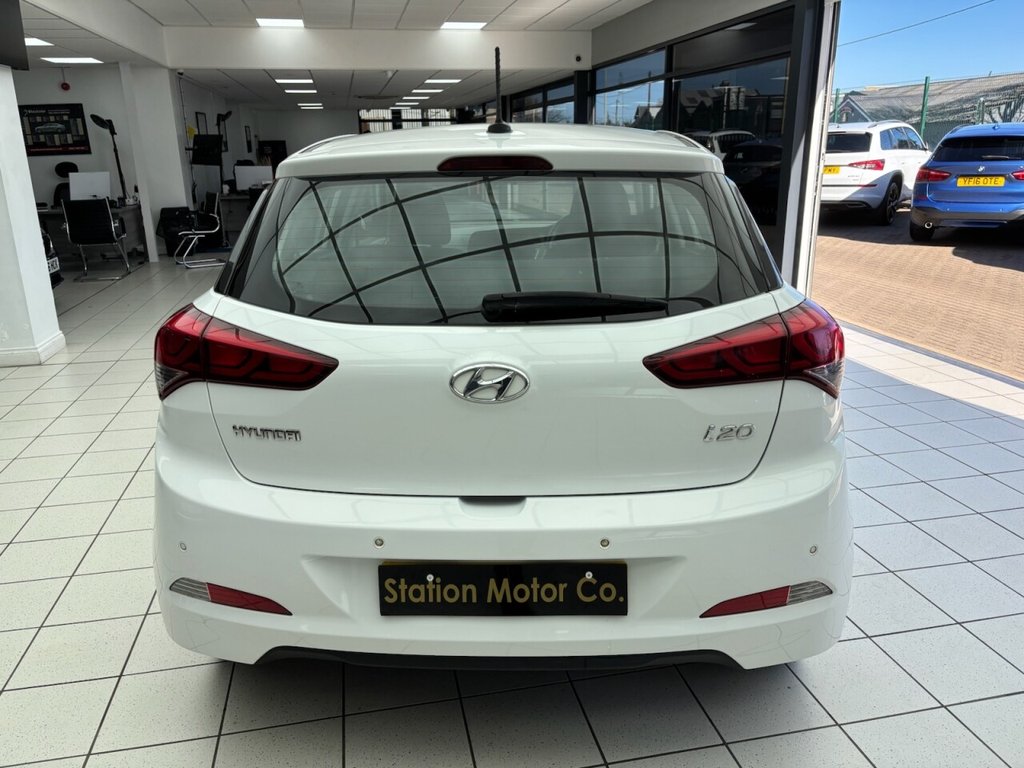 Used Hyundai i20 2017 for sale - 77920051: Photo 18