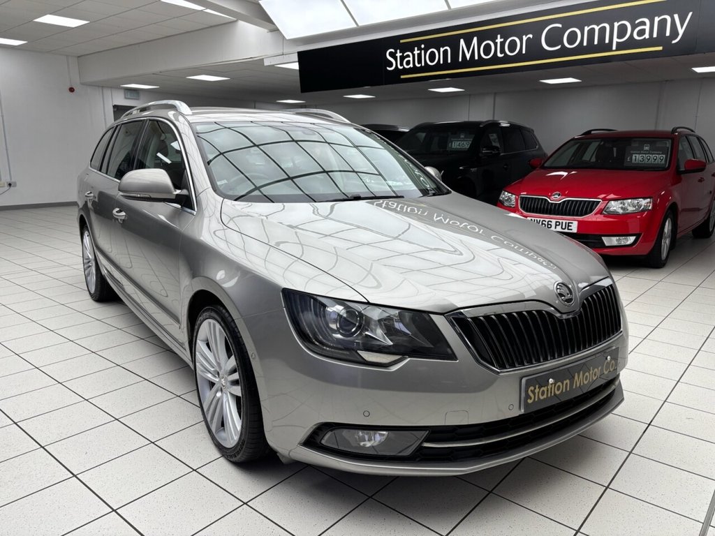 Used Skoda Superb 2013 for sale - 77384651: Photo 2
