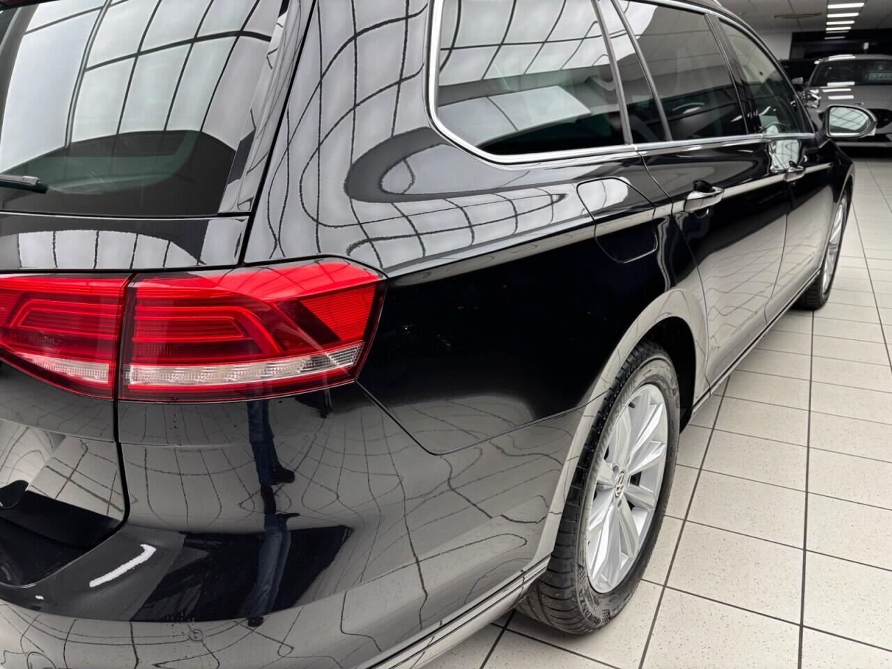 Used Volkswagen Passat for sale - 76701215: Photo 17