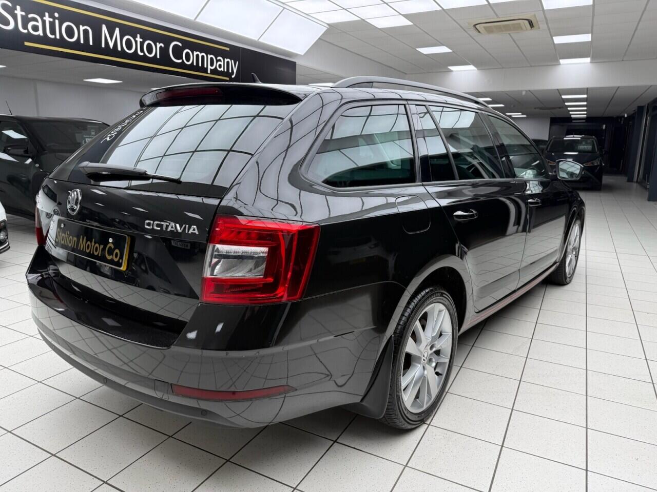 Used Skoda Octavia 2018 for sale - 76612866: Photo 10