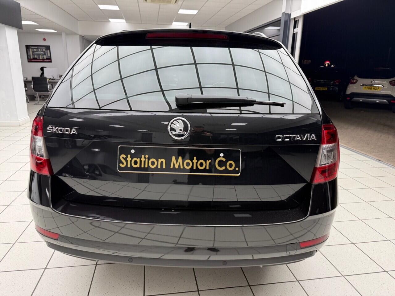 Used Skoda Octavia 2018 for sale - 76612866: Photo 14