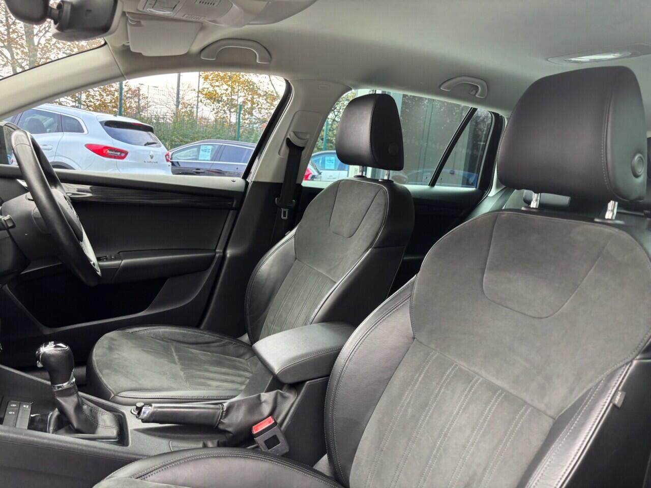 Used Skoda Octavia 2018 for sale - 76612866: Photo 35