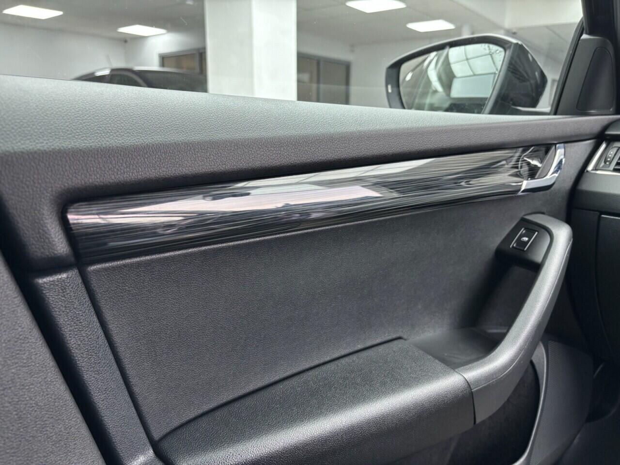 Used Skoda Octavia 2018 for sale - 76612866: Photo 37