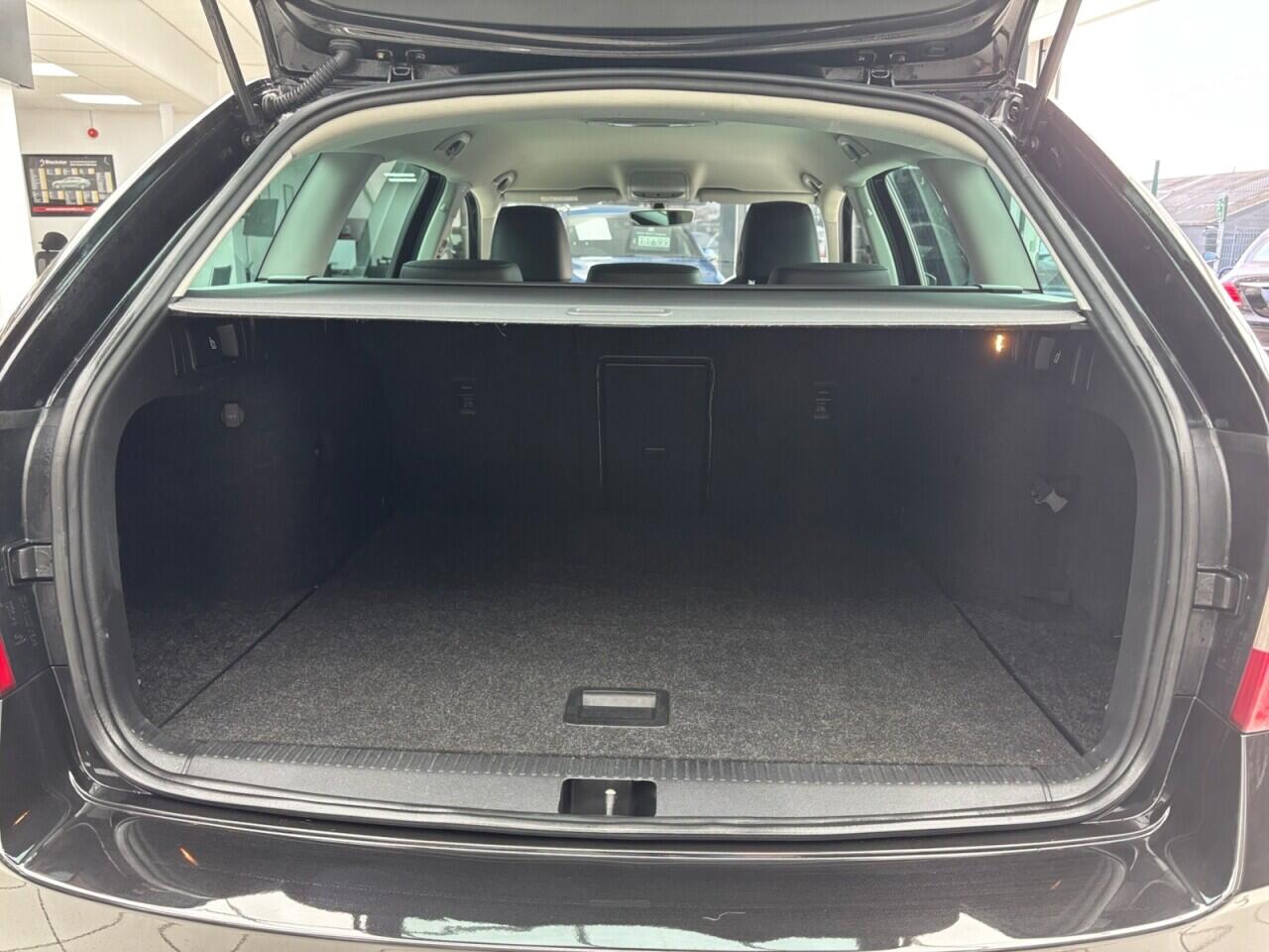 Used Skoda Octavia 2018 for sale - 76612866: Photo 47