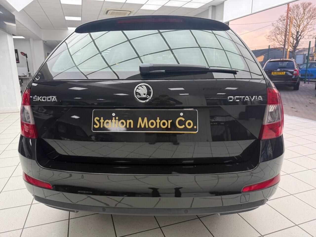 Used Skoda Octavia 2017 for sale - 76634158: Photo 12