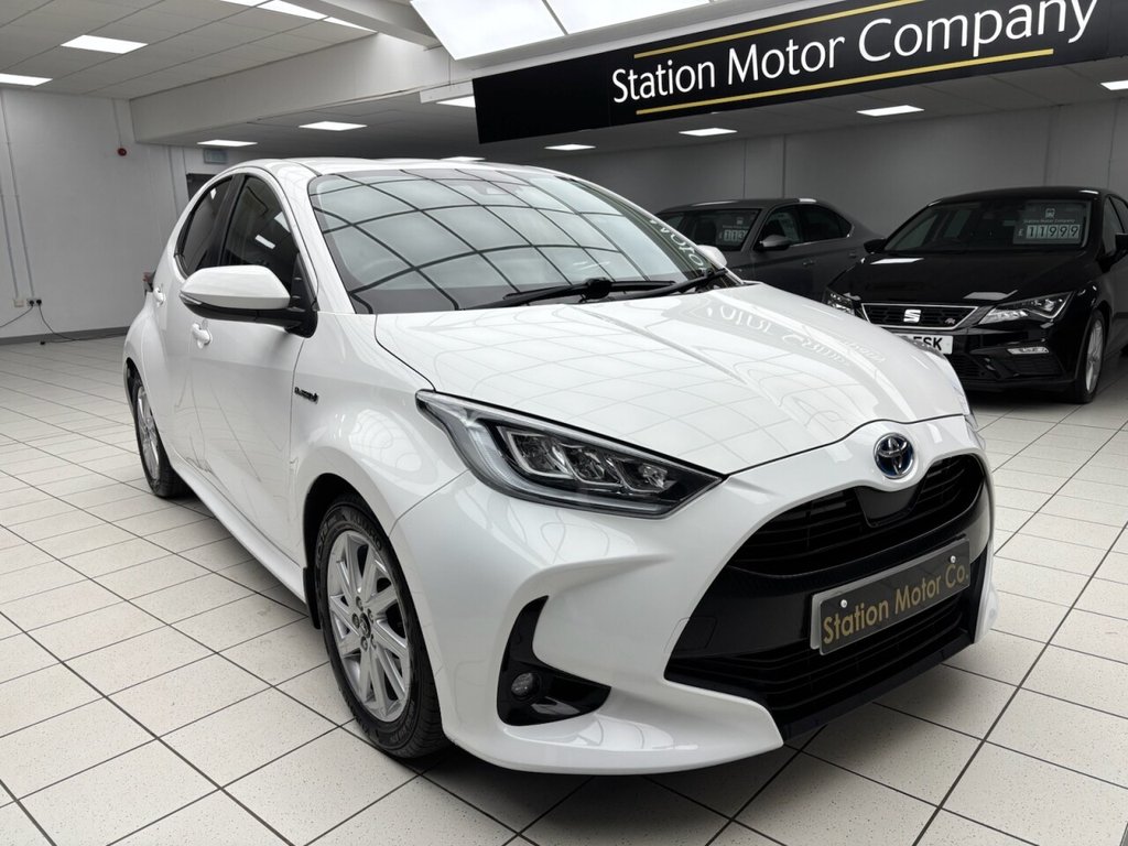 Used Toyota Yaris 2021 for sale - 77263680: Photo 2