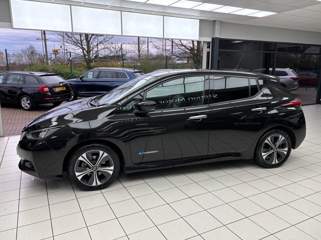 Used Nissan Leaf 2020 for sale - 77007007: Photo 2