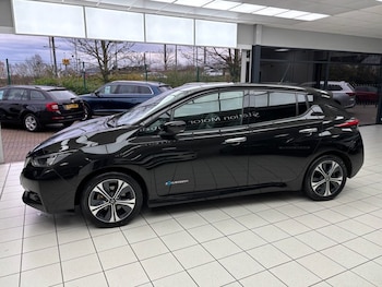 Used Nissan Leaf 2020 for sale - 77007007: Photo