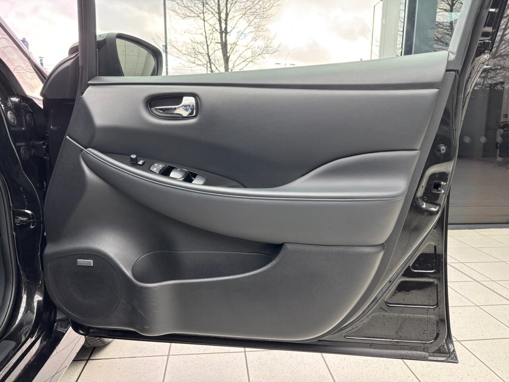 Used Nissan Leaf 2020 for sale - 77007007: Photo 40